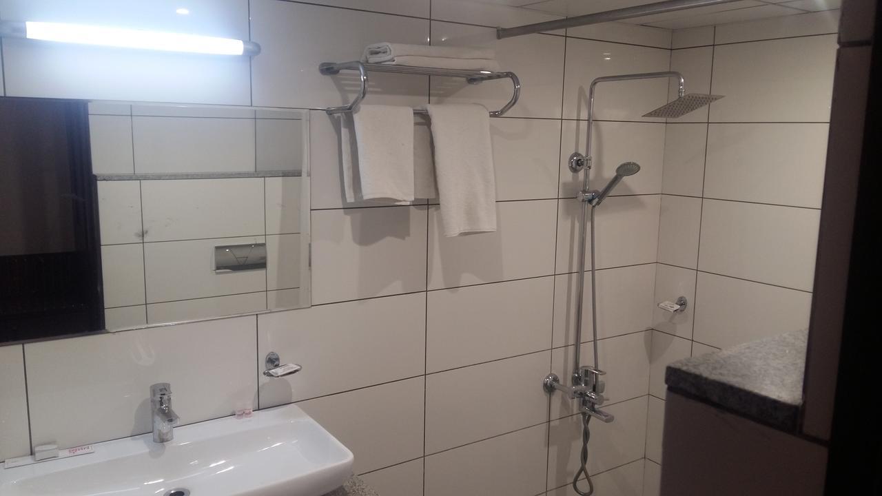 Pageone Hotel Ahmedabad