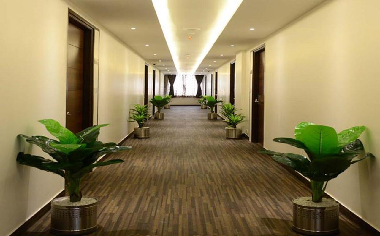Hotel Pageone Ahmedabad