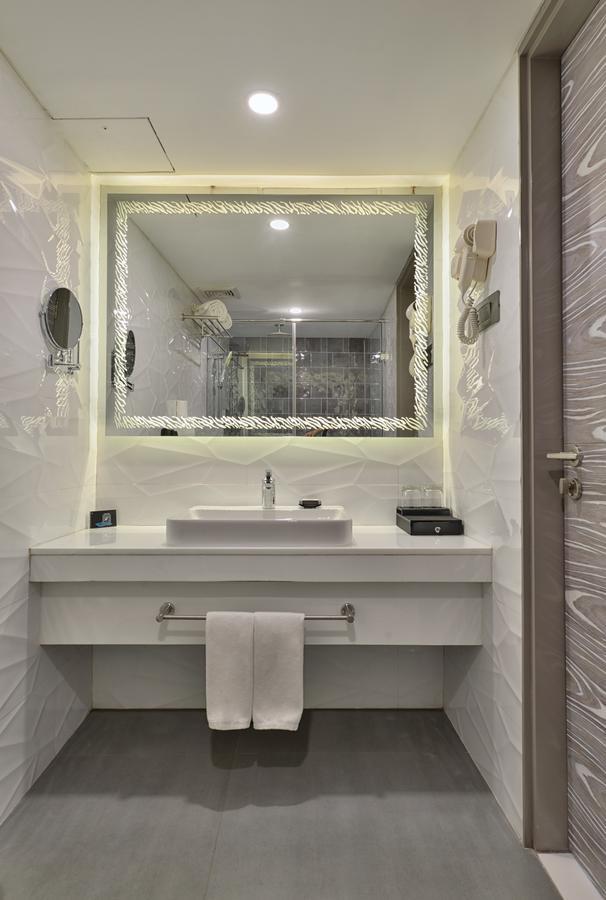 Regenta Antarim Hotel Ahmedabad