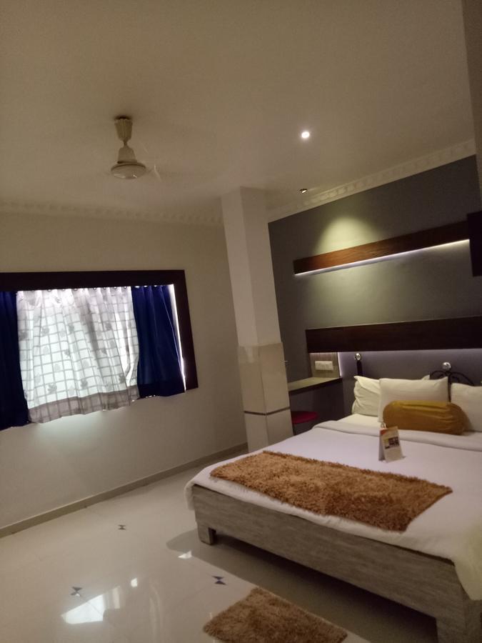 Prithvi Hotel