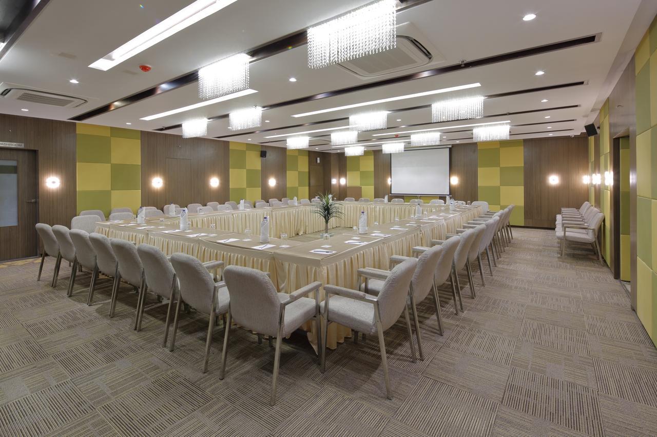 Pragati The Grand