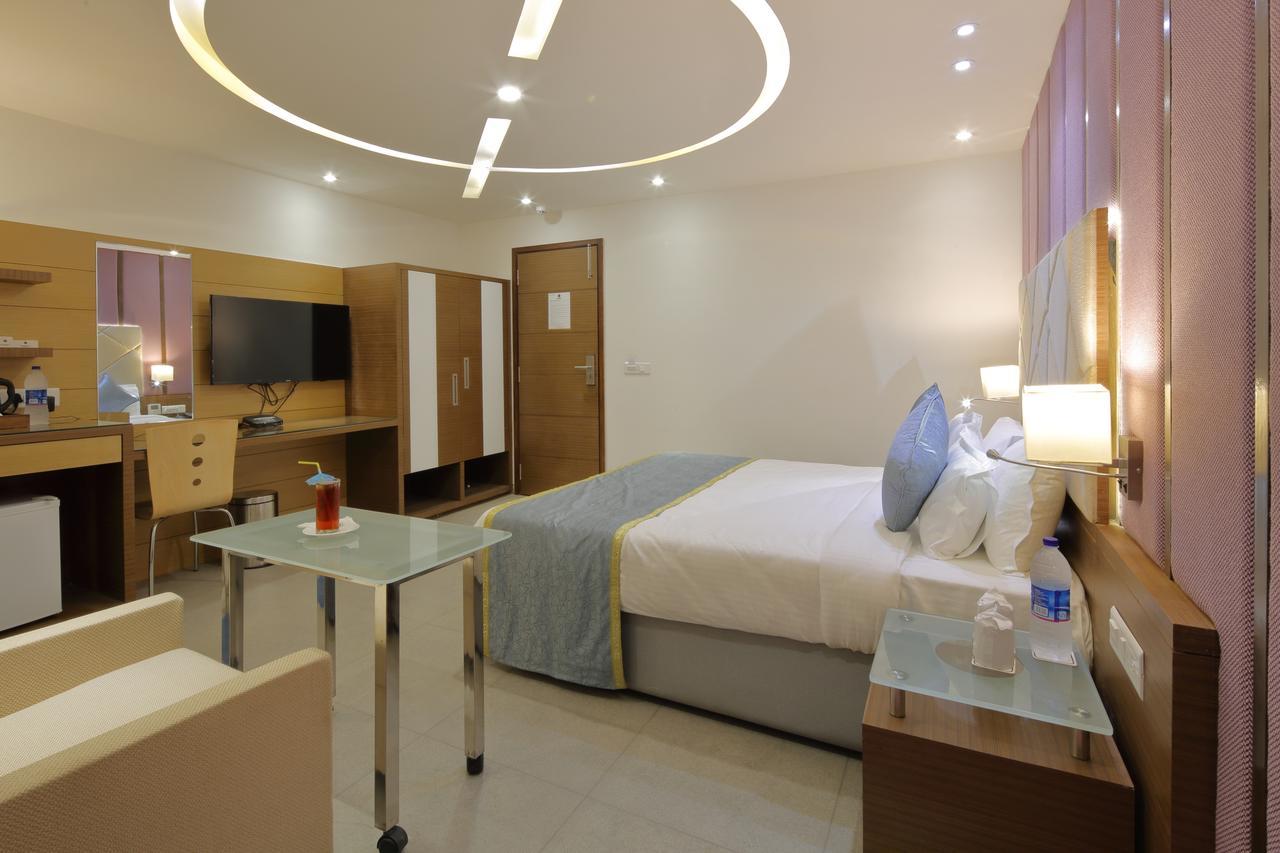 Hotel Pragati The Grand 3*