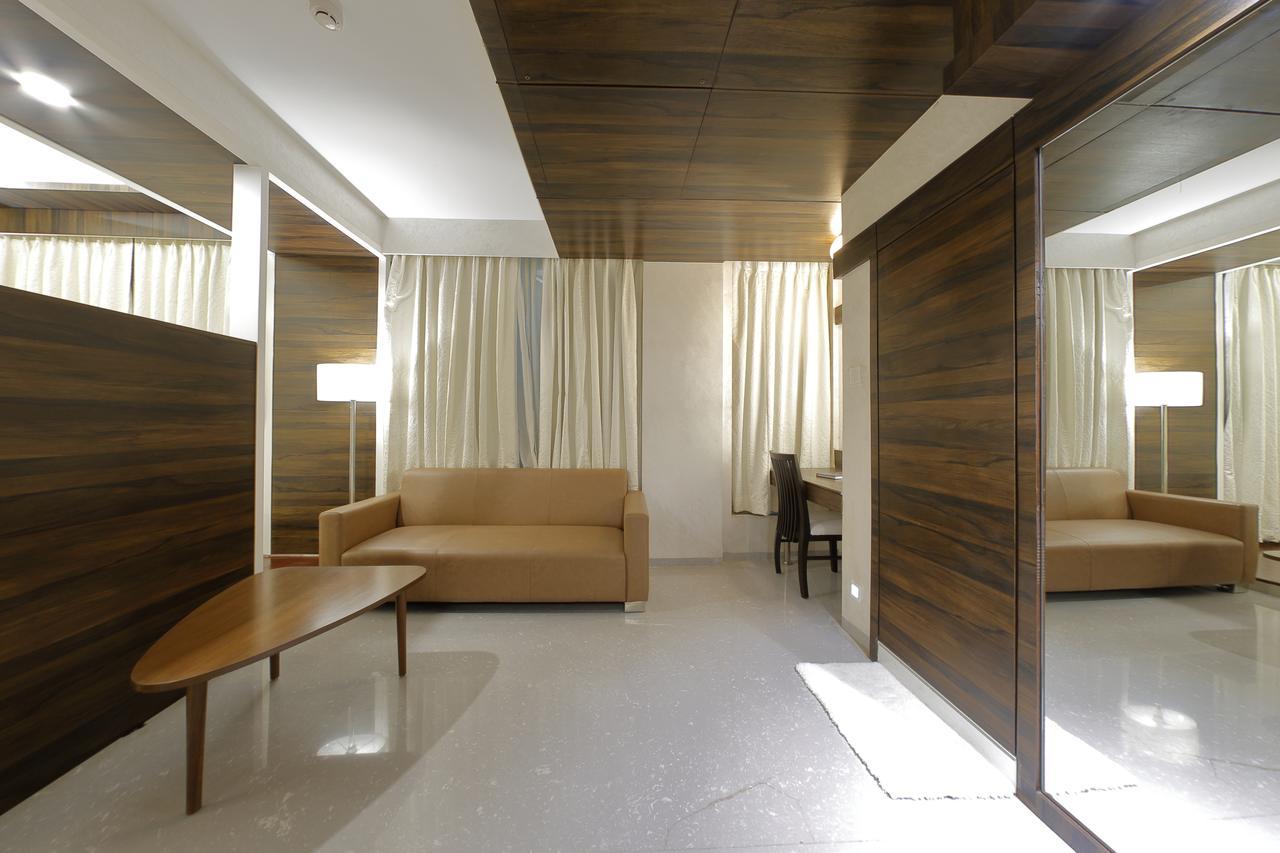 Silver Heights Hotel 3*