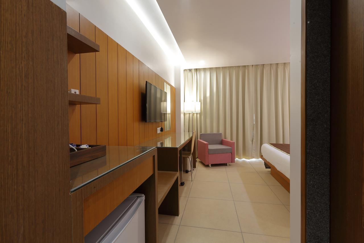 Pragati The Grand 3*