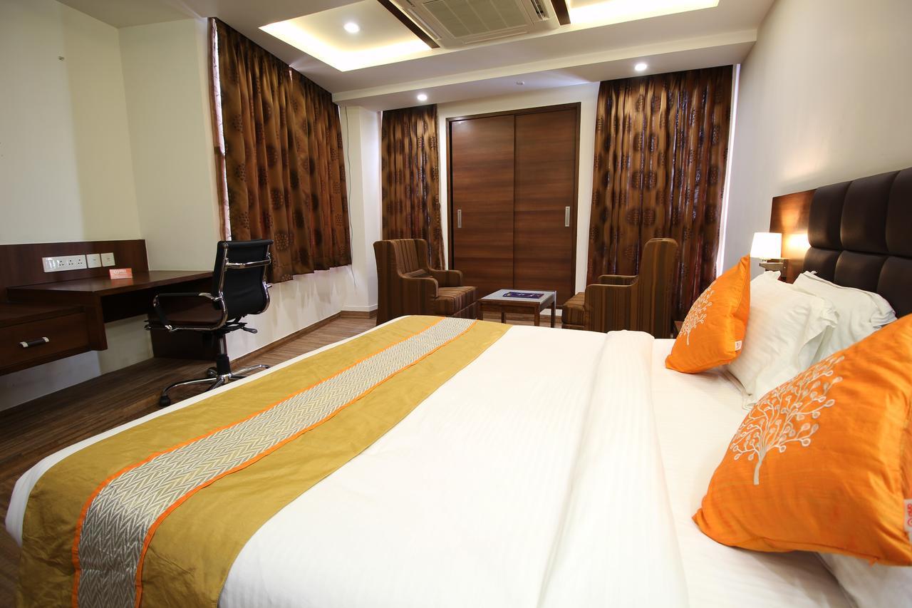 Pageone Hotel Ahmedabad