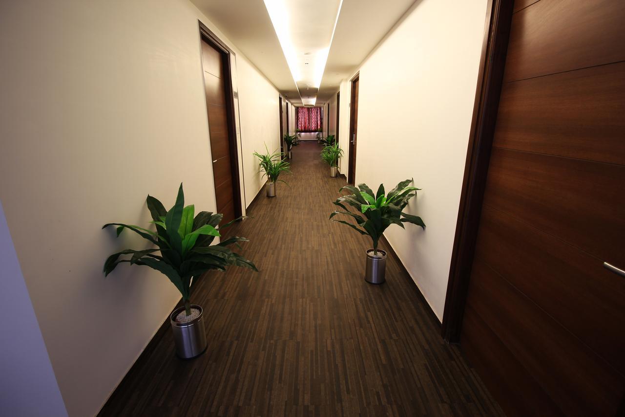 Hotel Pageone Ahmedabad