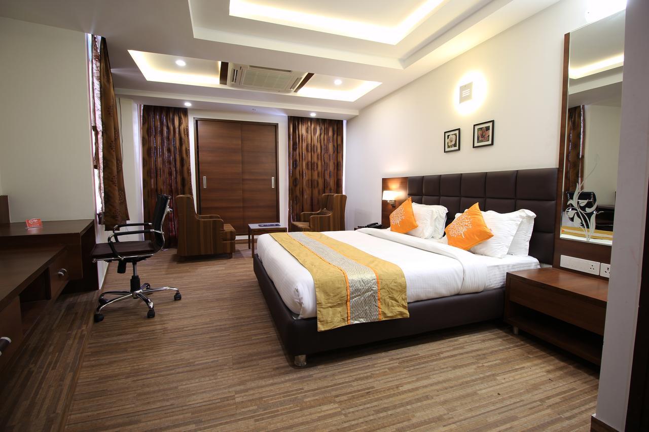 Hotel Pageone Ahmedabad