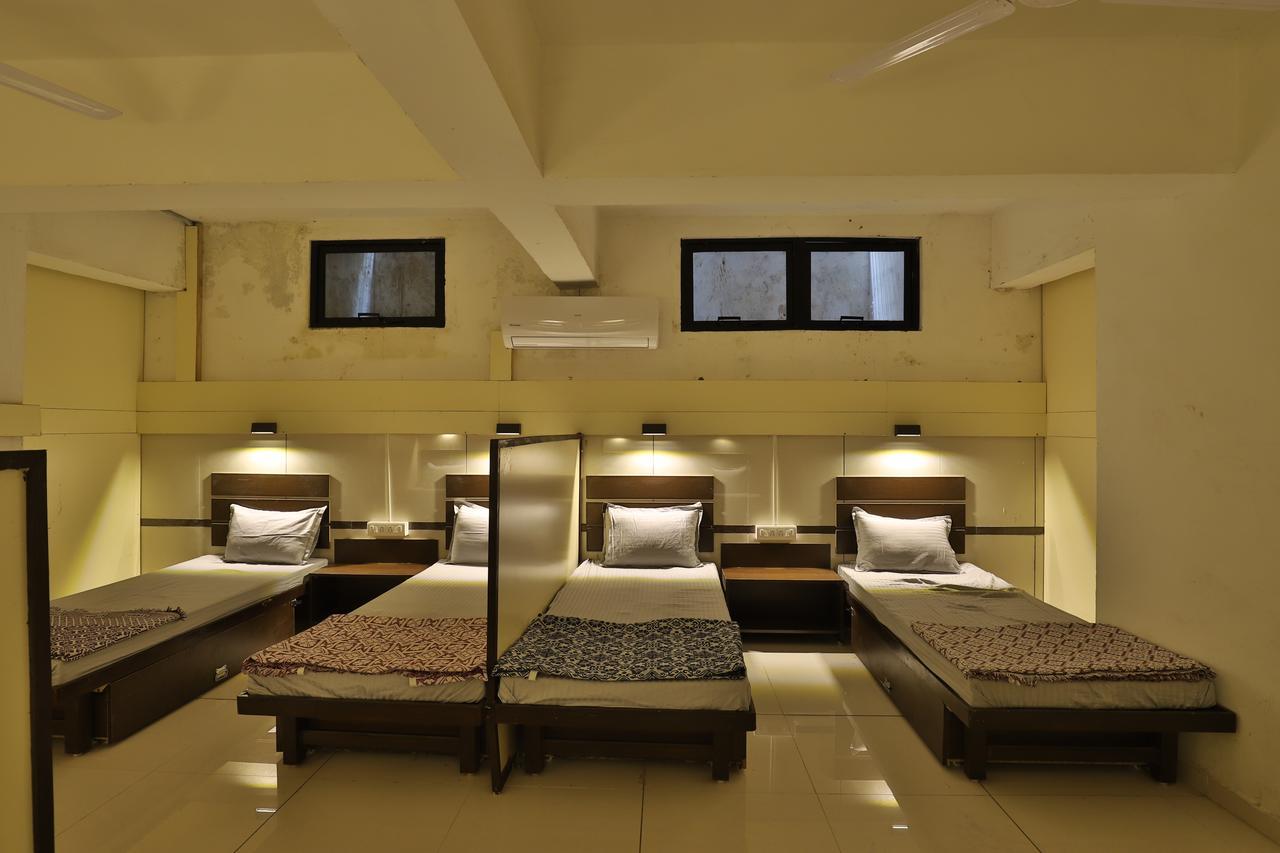 Albergue Night Halt *