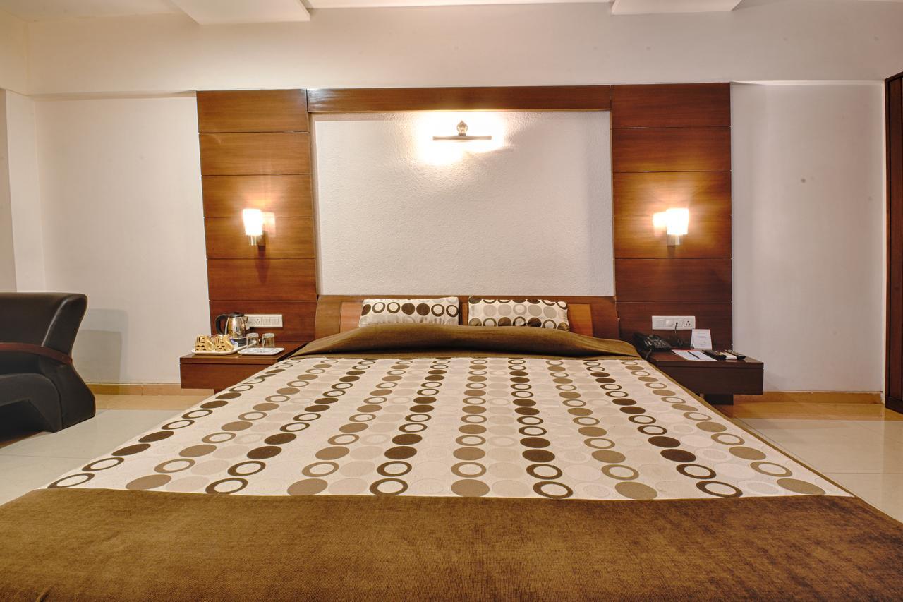 Hotel Platinum Residency