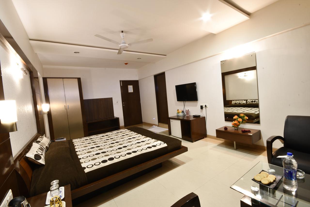 Platinum Residency Hotel Ahmedabad