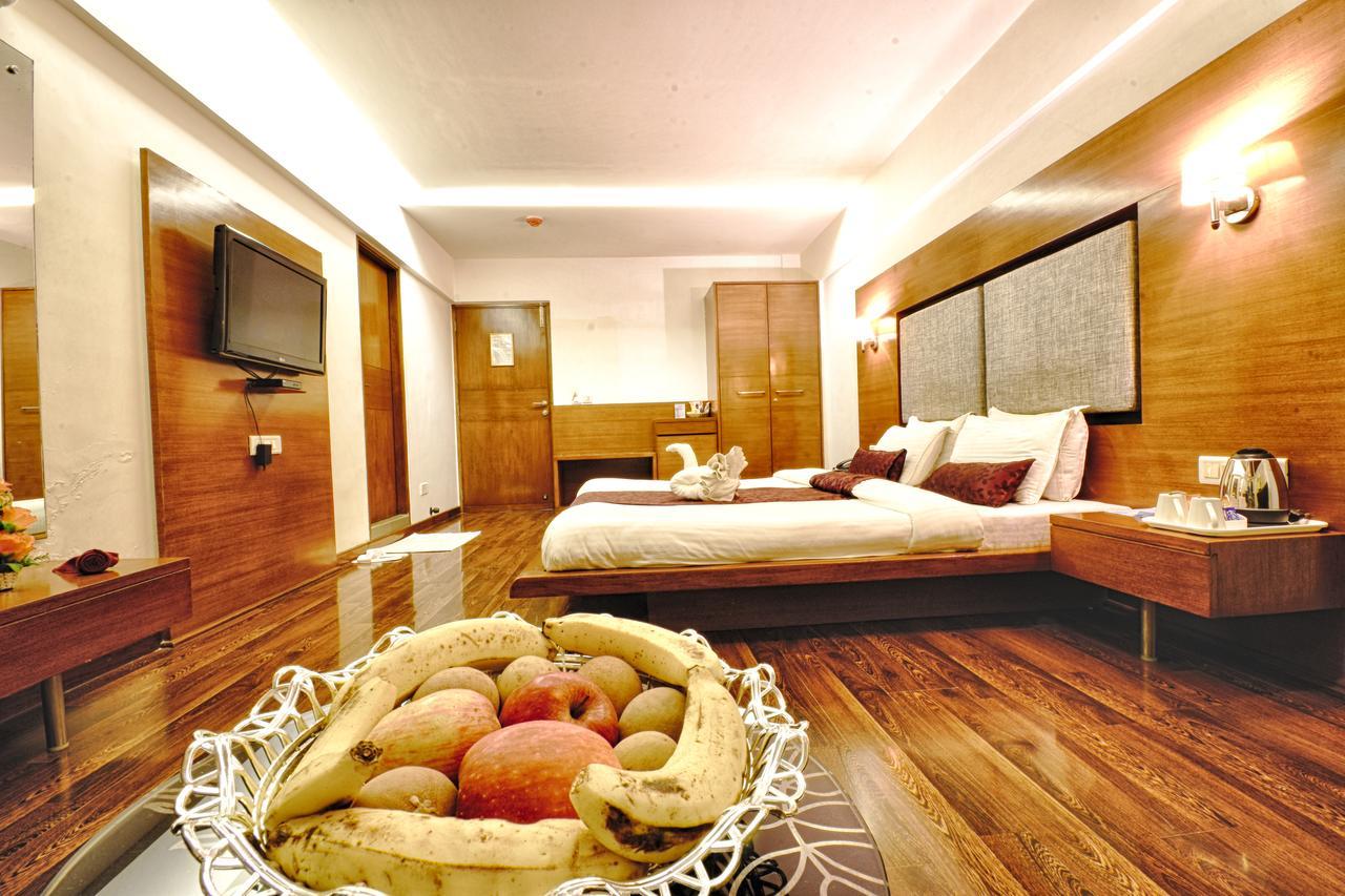 Hotel Platinum Residency