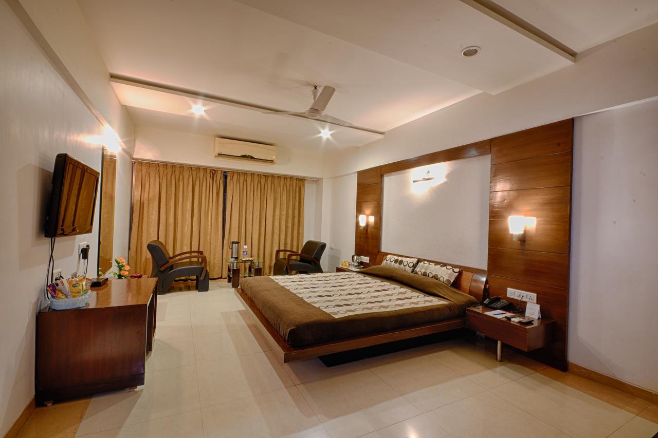 Platinum Residency 3*