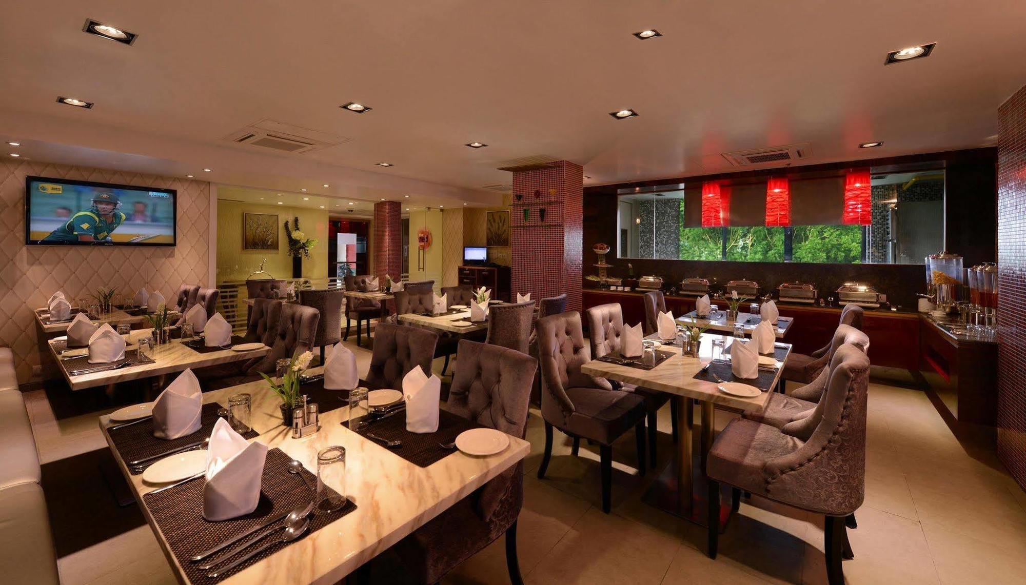 Tulip Inn, Hotel 3*