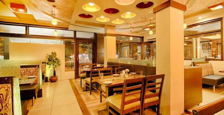 Hotel Parth Residency