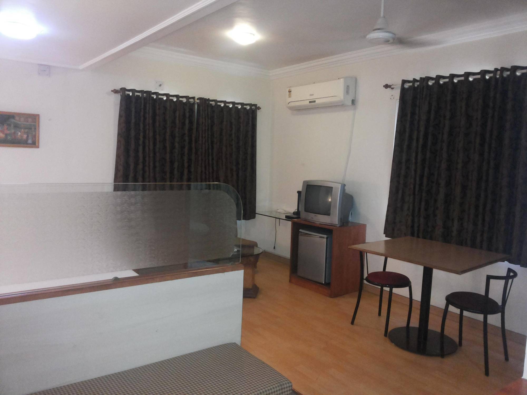 Hotel Sahaj Palace 3*