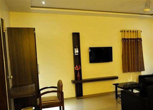 Kamran Palace Hotel Ahmedabad