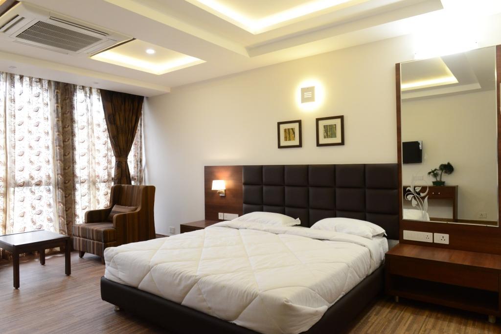 Hotel Pageone Ahmedabad
