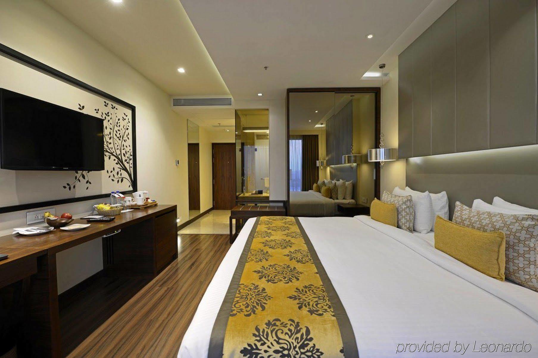 Eastin Hotel