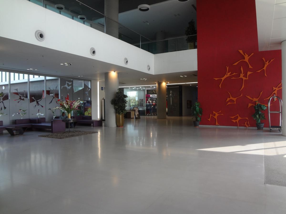 Ymca International Centre Hotel