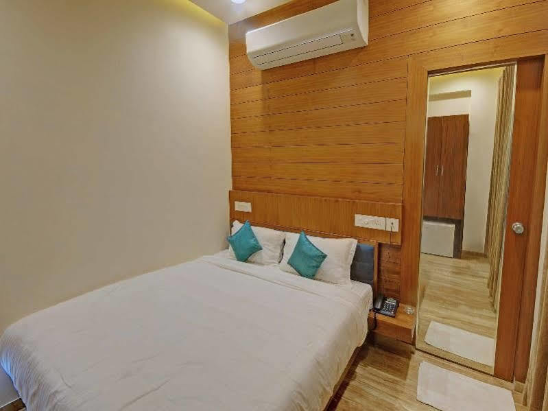 Fabhotel Kyra - Near Airport Road 4*