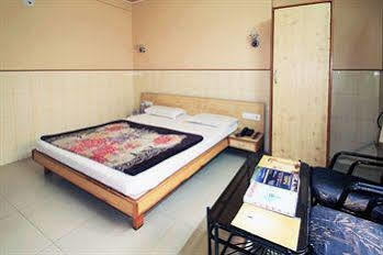 Hotel Neelkanth Bliss Ahmedabad