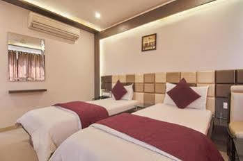 Zo Ashram Road Paldi Hotel Ahmedabad