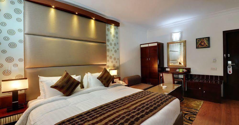3 By Oyo Nami Residency, Ahmedabad