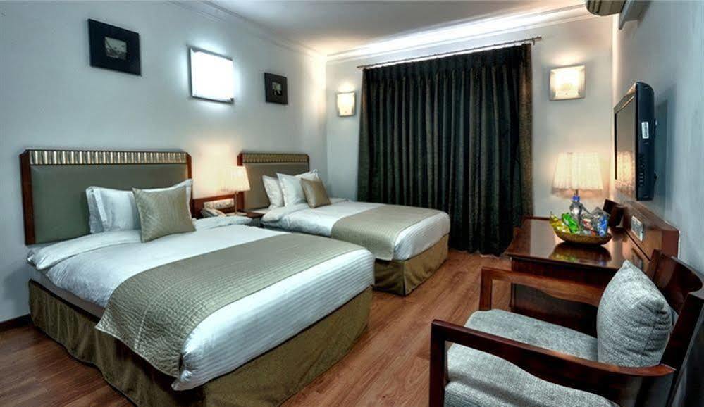3 By Oyo Nami Residency, Hotel