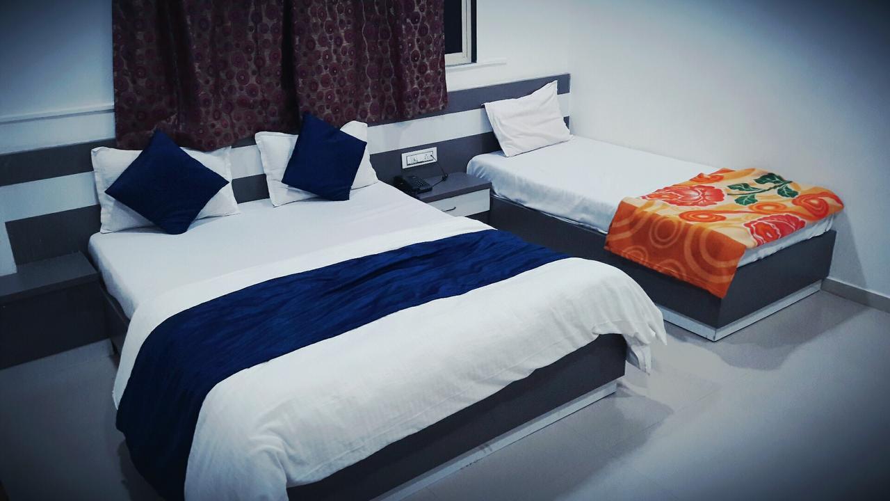 Silver Hotel *