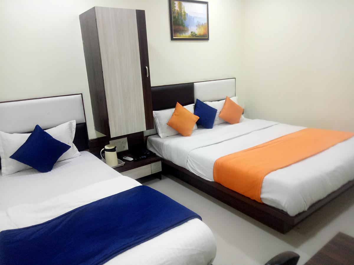 Hotel Palace Ahmedabad