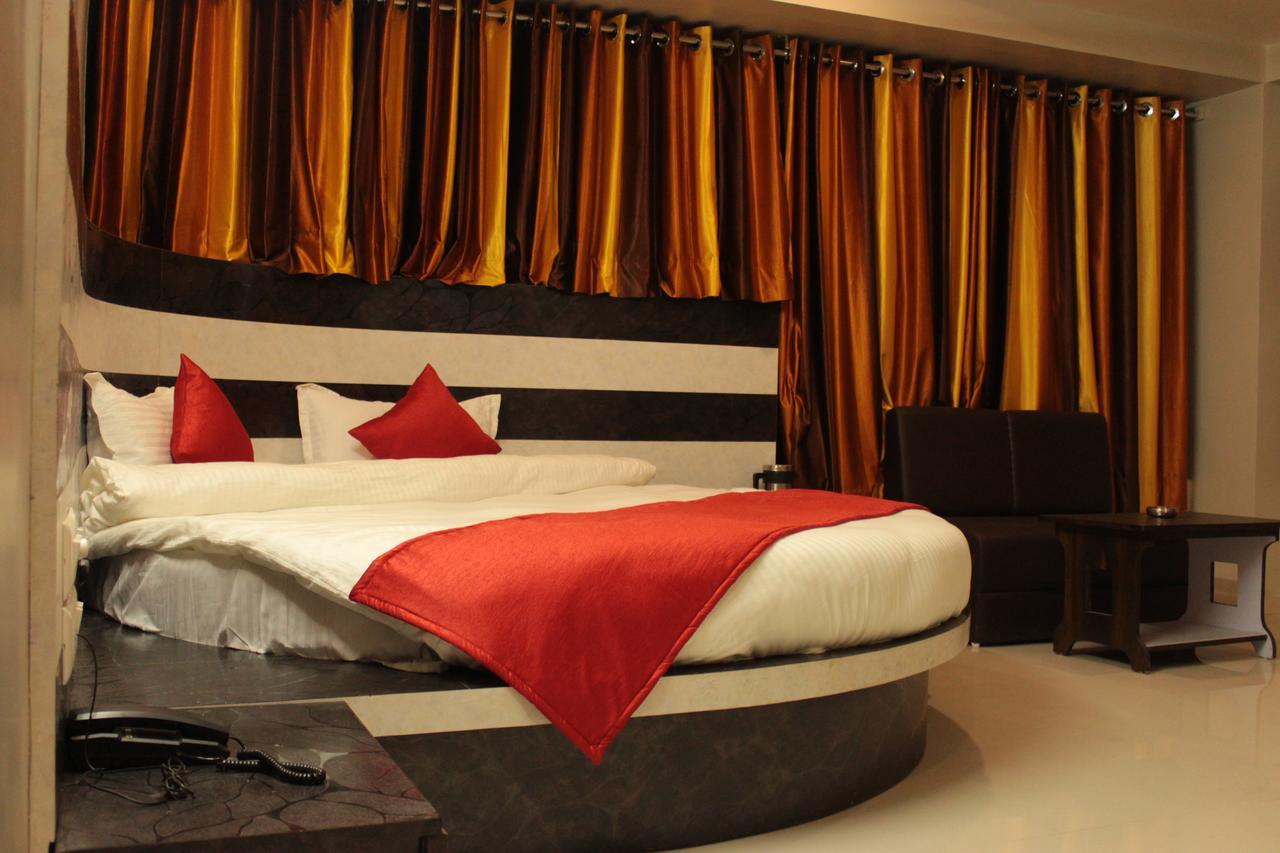 Apollo * Ahmedabad