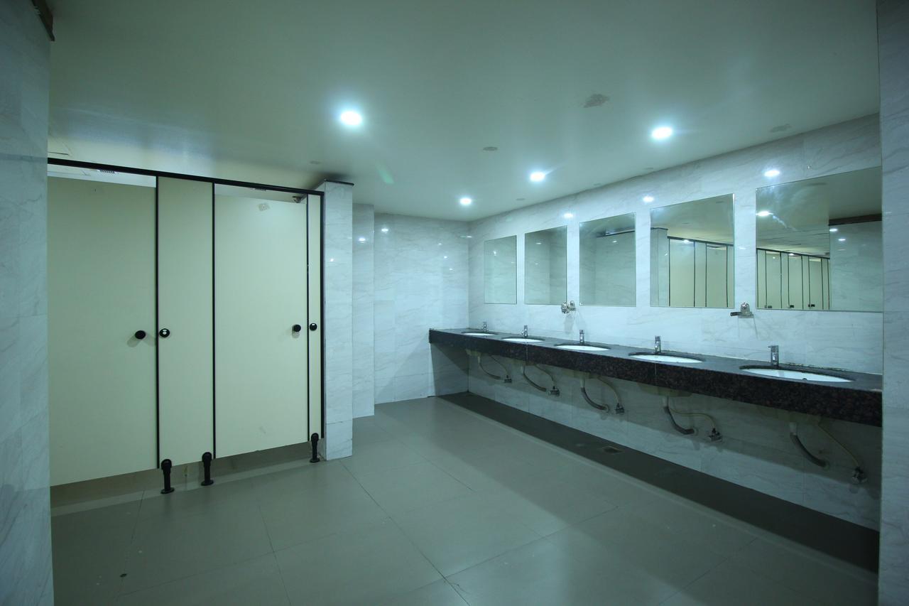 Hostel Jackpot In & Out Ahmedabad