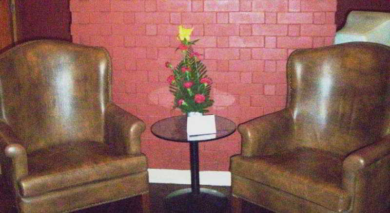 Country Hotel