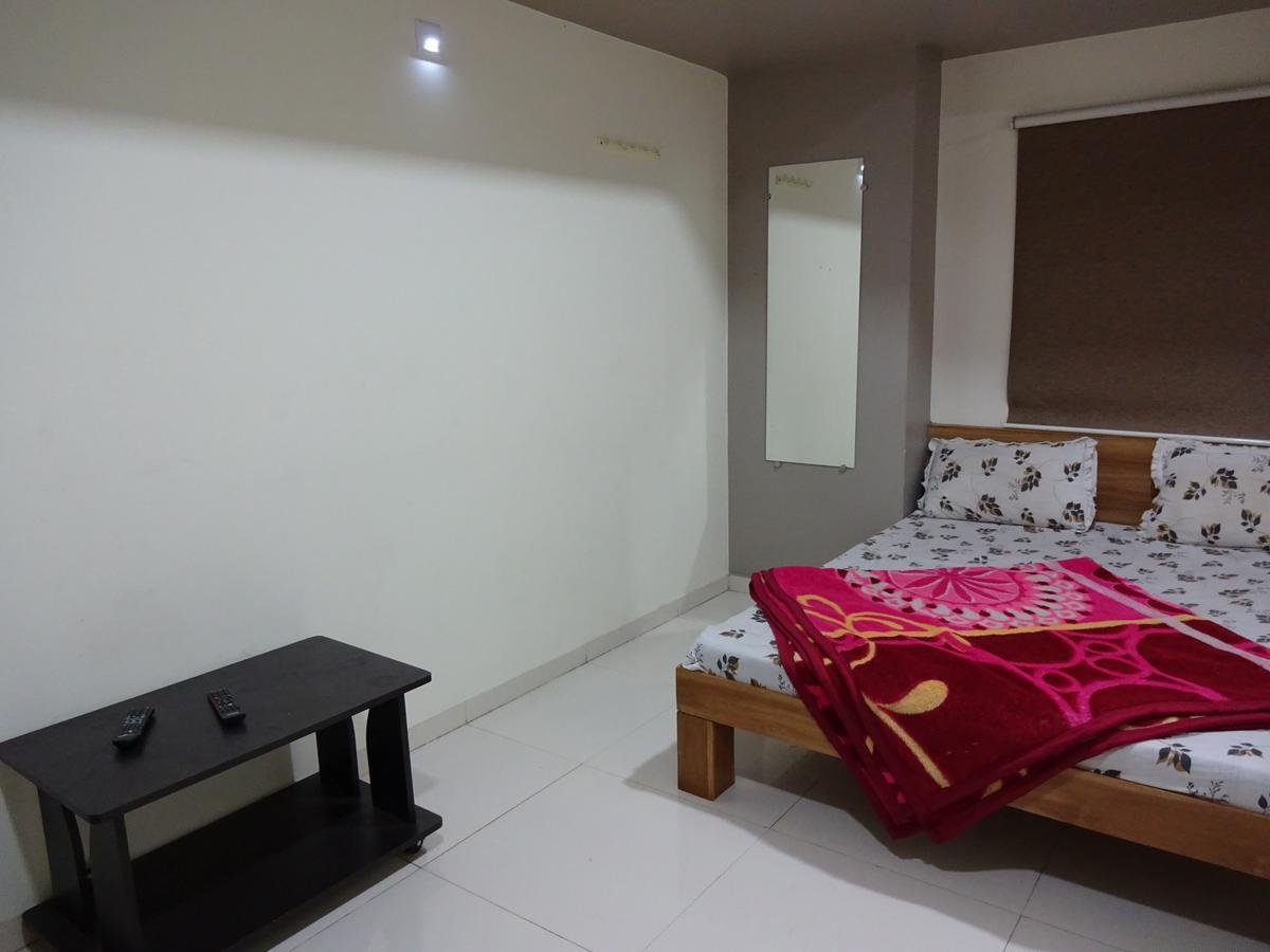 Royal Hotel Ahmedabad