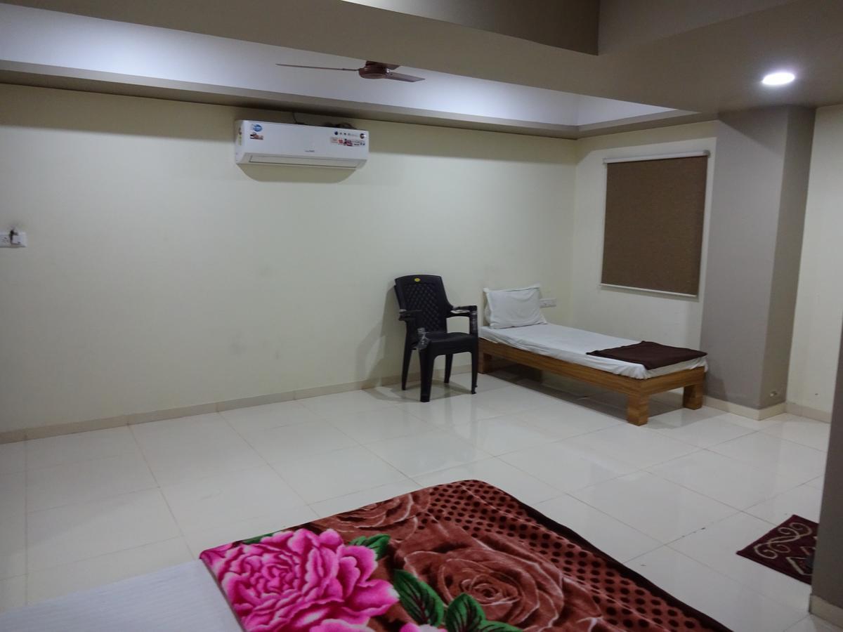 Hotel Royal Ahmedabad