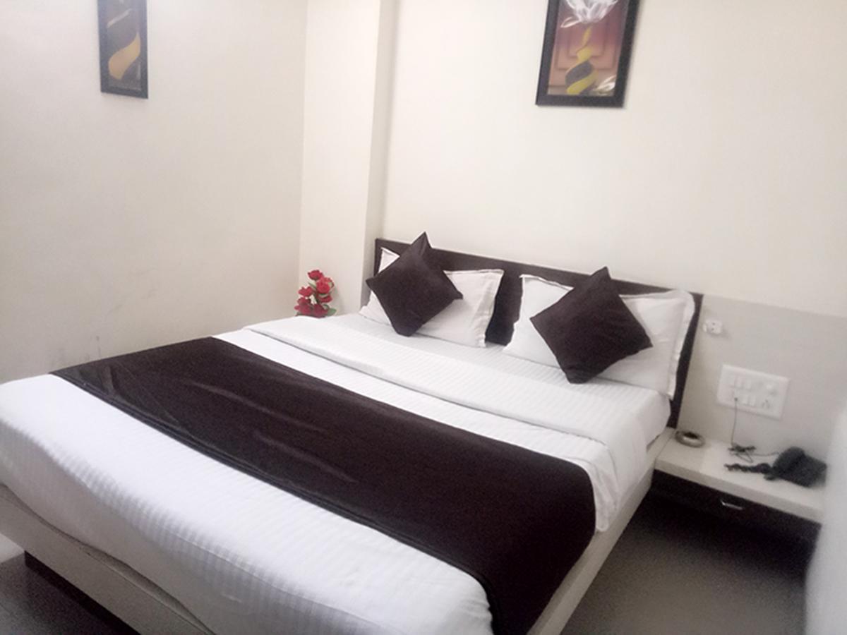 Hotel Gopi Palace Ahmedabad