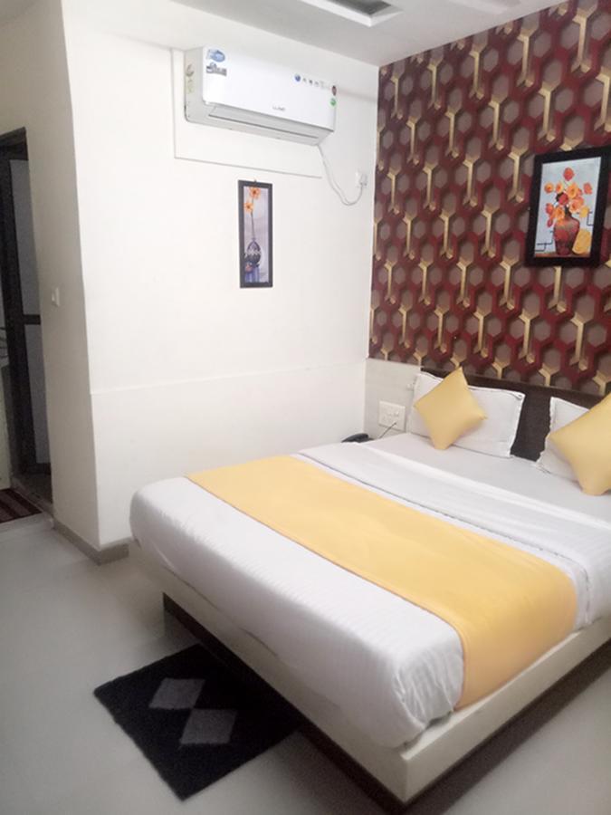 Gopi Palace Ahmedabad