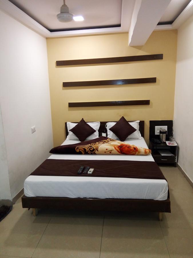 Hotel Mangalam *