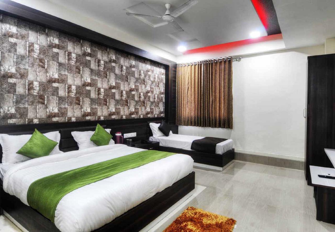Science 3* Ahmedabad