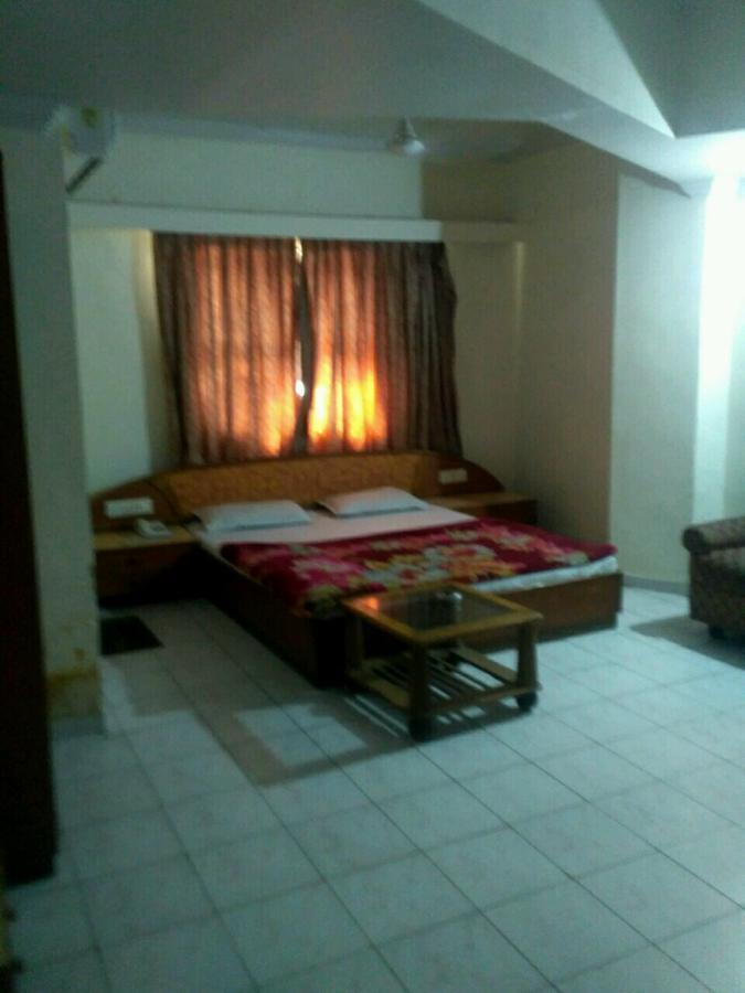 Rajshree * Ahmedabad