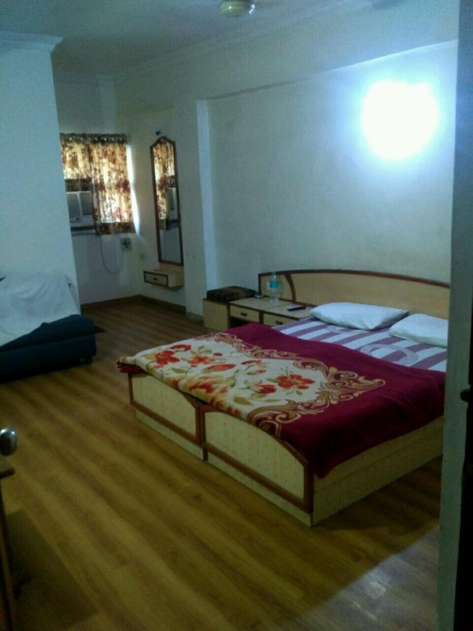Hotel Rajshree *