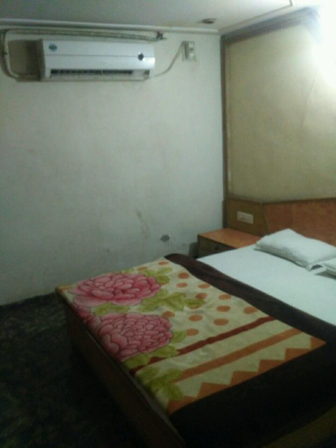 Hotel Rajshree *