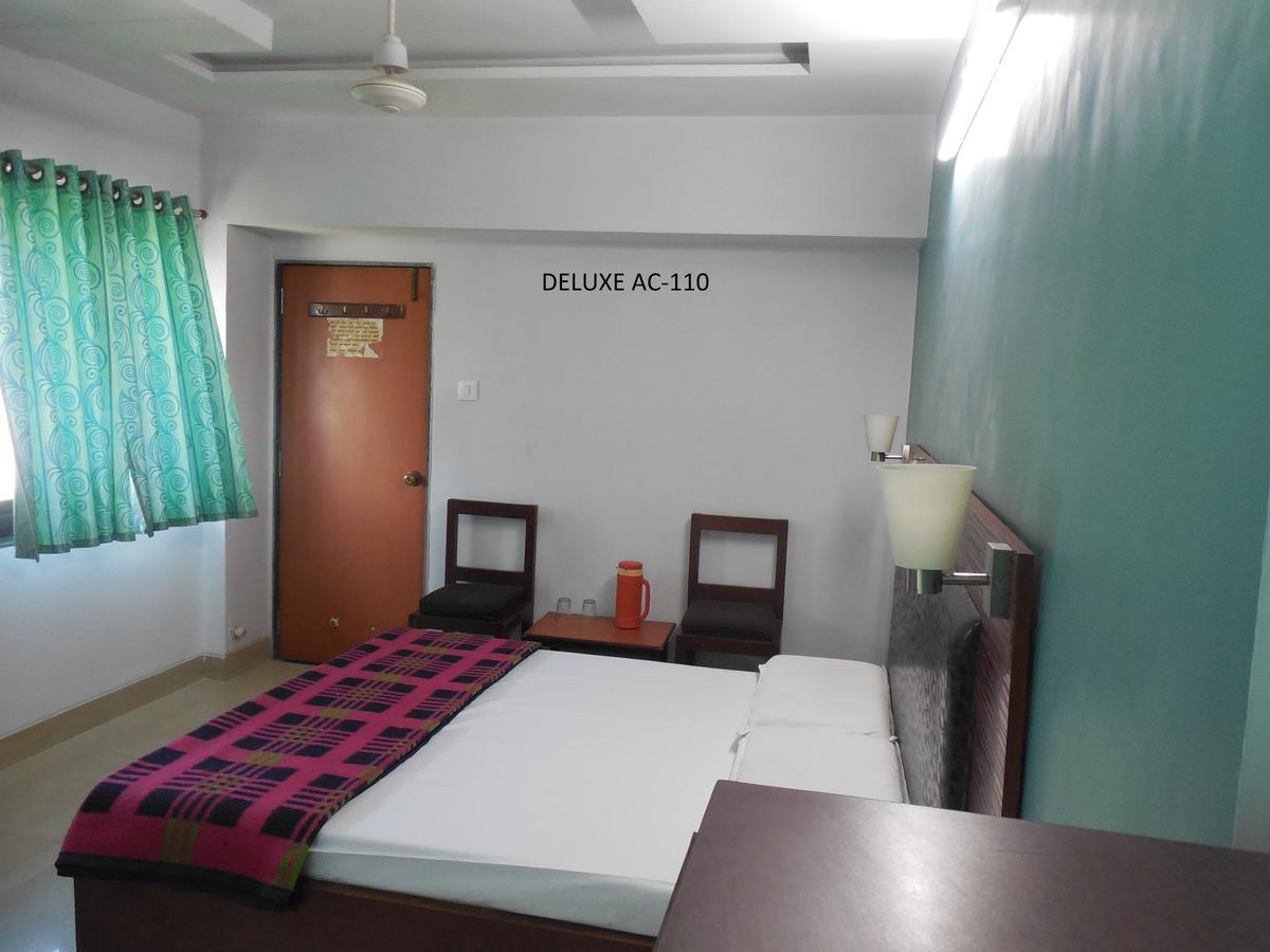 Silver Springs * Ahmedabad