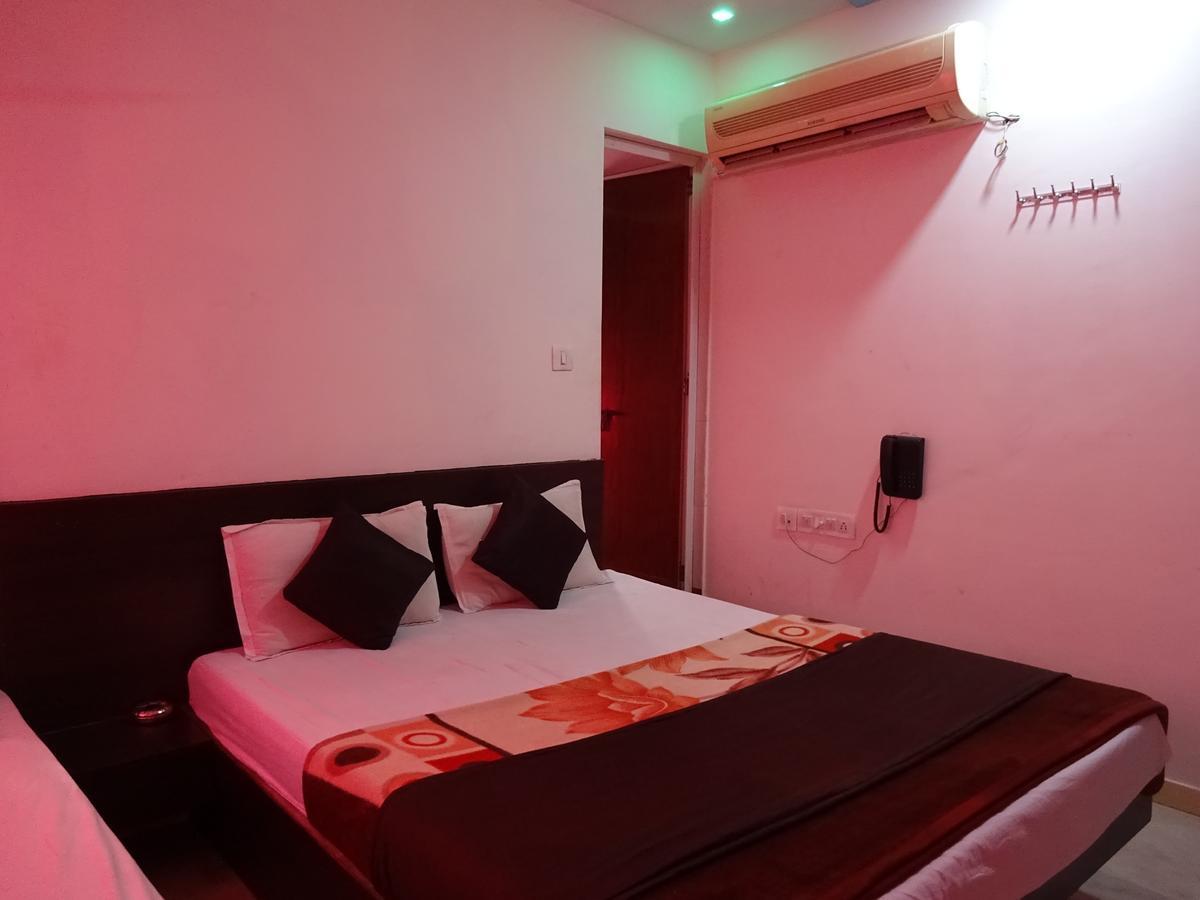 Hotel Rajshree *