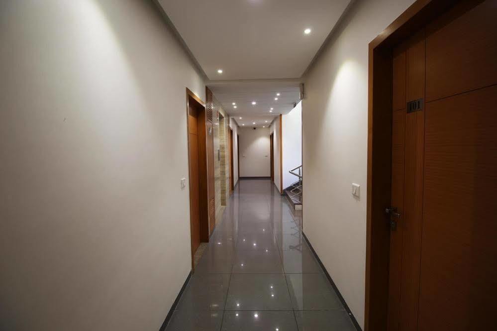 Hotel Oyo Premium Gandhi Ashram Road Ii 3*