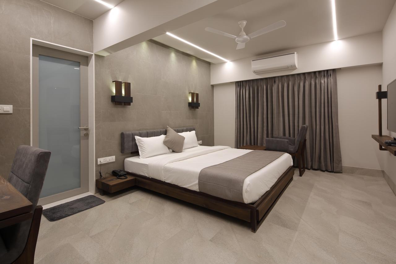 Hotel Carrefour 4*