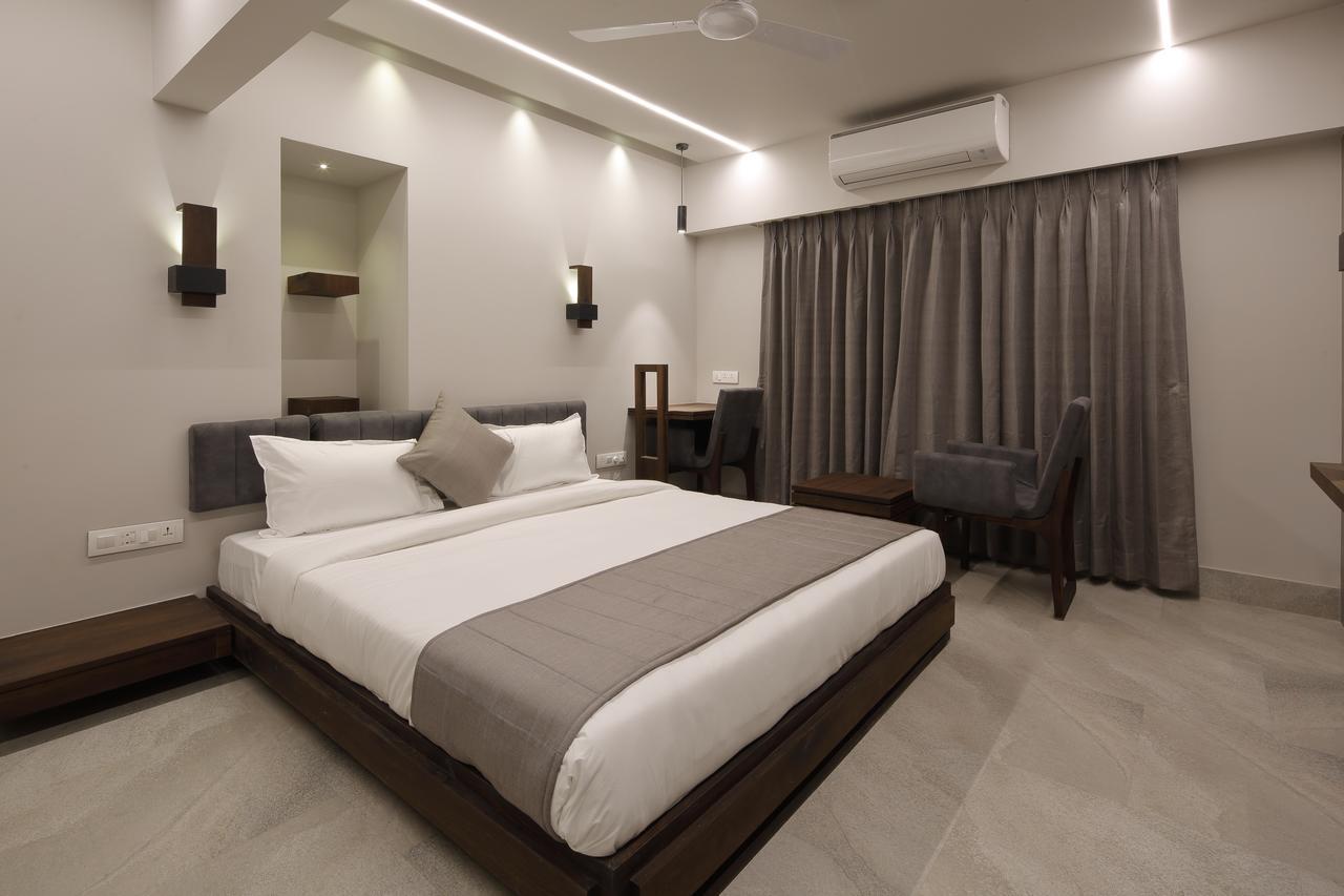 Hotel Carrefour 4*