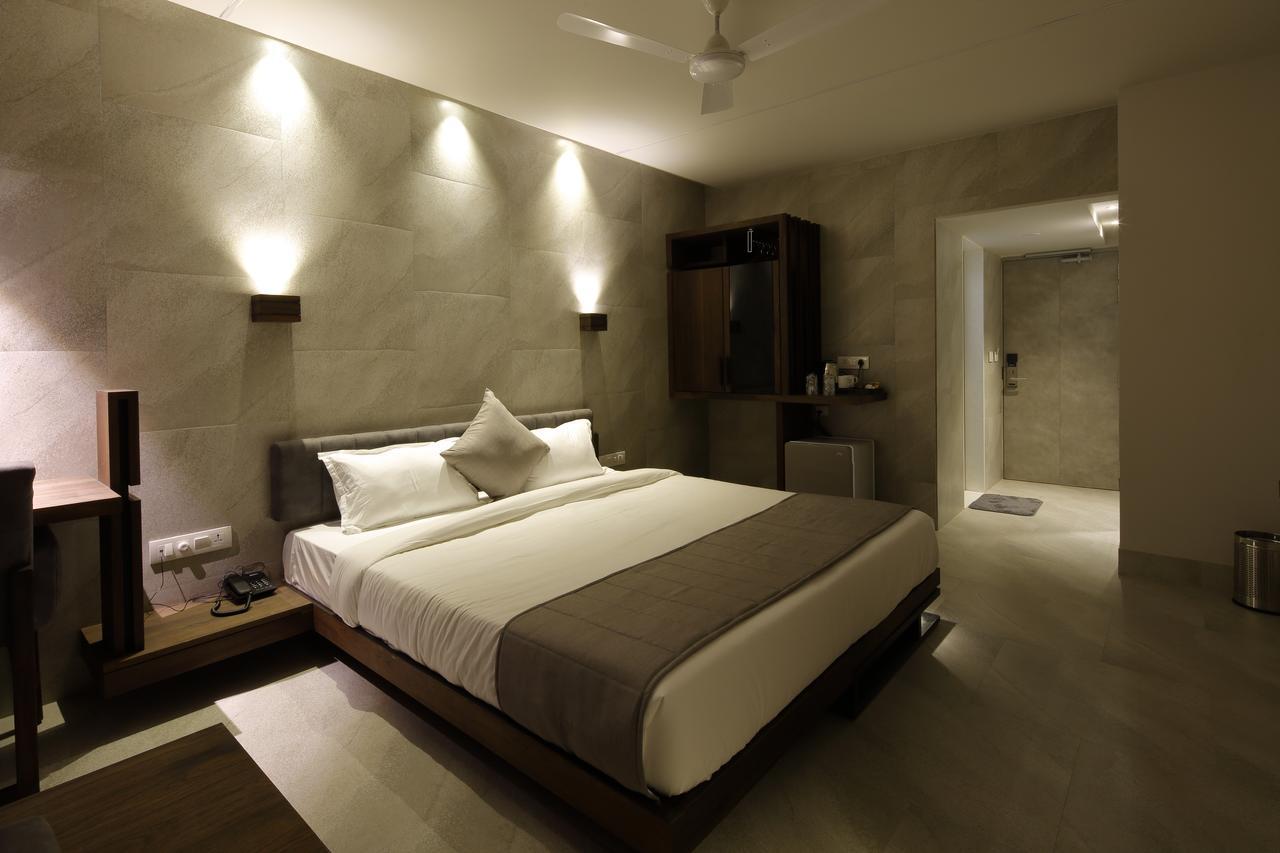 Hotel Carrefour 4*
