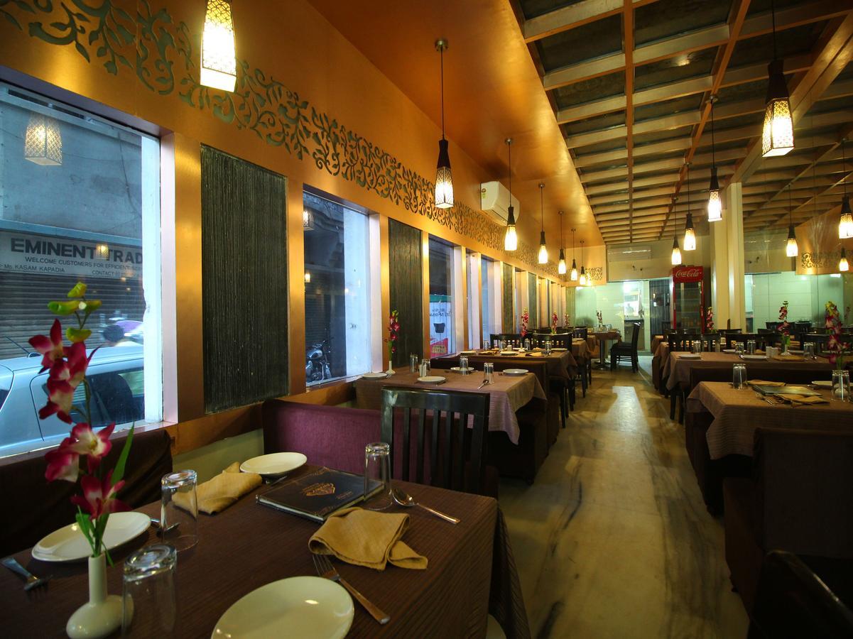 Oyo Flagship 312 Near Ashram Road 3* Ahmedabad