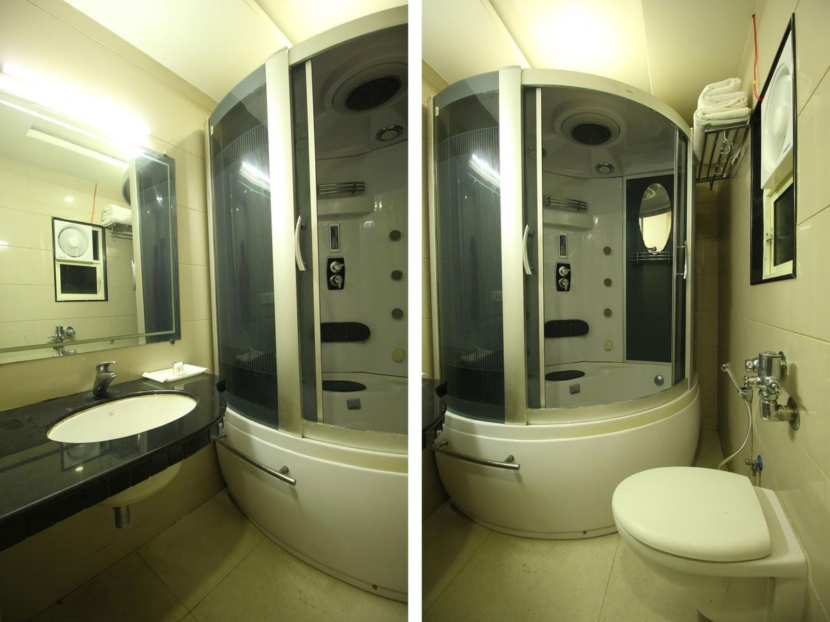 Hotel Oyo Flagship 312 Near Ashram Road 3*